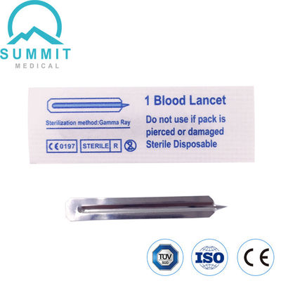 L'ospedale utilizza la lancetta d'acciaio semplice dell'analisi del sangue avvolta individualmente