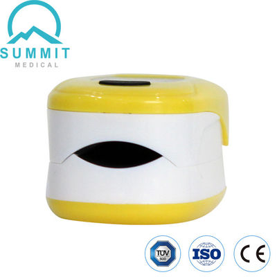 Ossimetro tenuto in mano di impulso del grado medico, ossimetro giallo di impulso della punta delle dita del CE